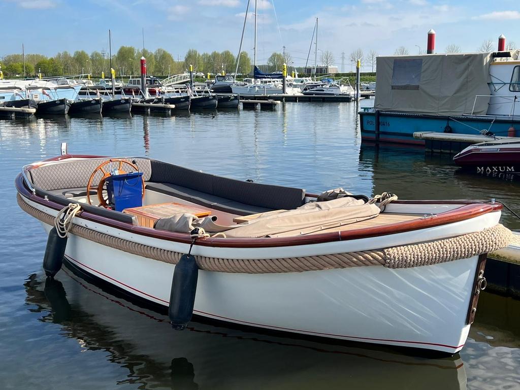 sloep Luxe kapitein sloep,, Watersport en Boten, Sloepen, Ophalen, Binnenboordmotor, Diesel, Zo goed als nieuw