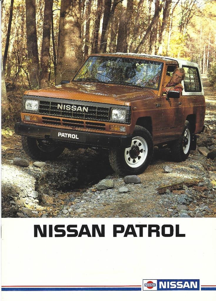 Folder Nissan Patrol 1984, Ophalen of Verzenden, Gelezen, Nissan