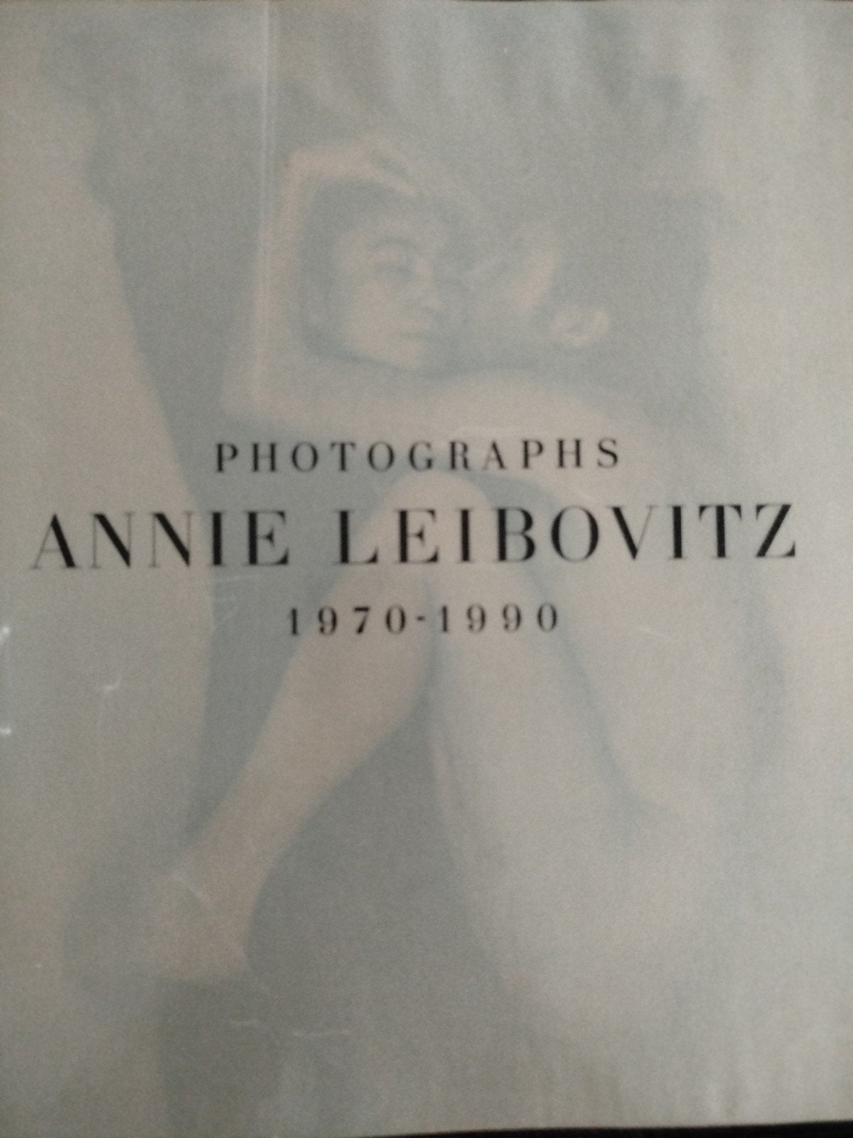 ANNIE LEIBOVITZ PHOTOGRAPHS 1970-1990 HARDCOVER, Gelezen, Fotografie algemeen, Ophalen of Verzenden, Annie Leibovitz