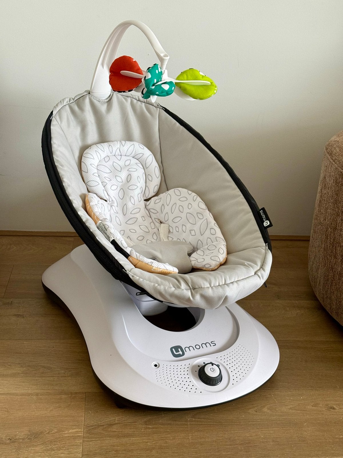 4moms RockaRoo Classic babyschommelstoel met stoelverkleiner, Verstelbaar, Schommelstoel, Zo goed als nieuw, Ophalen