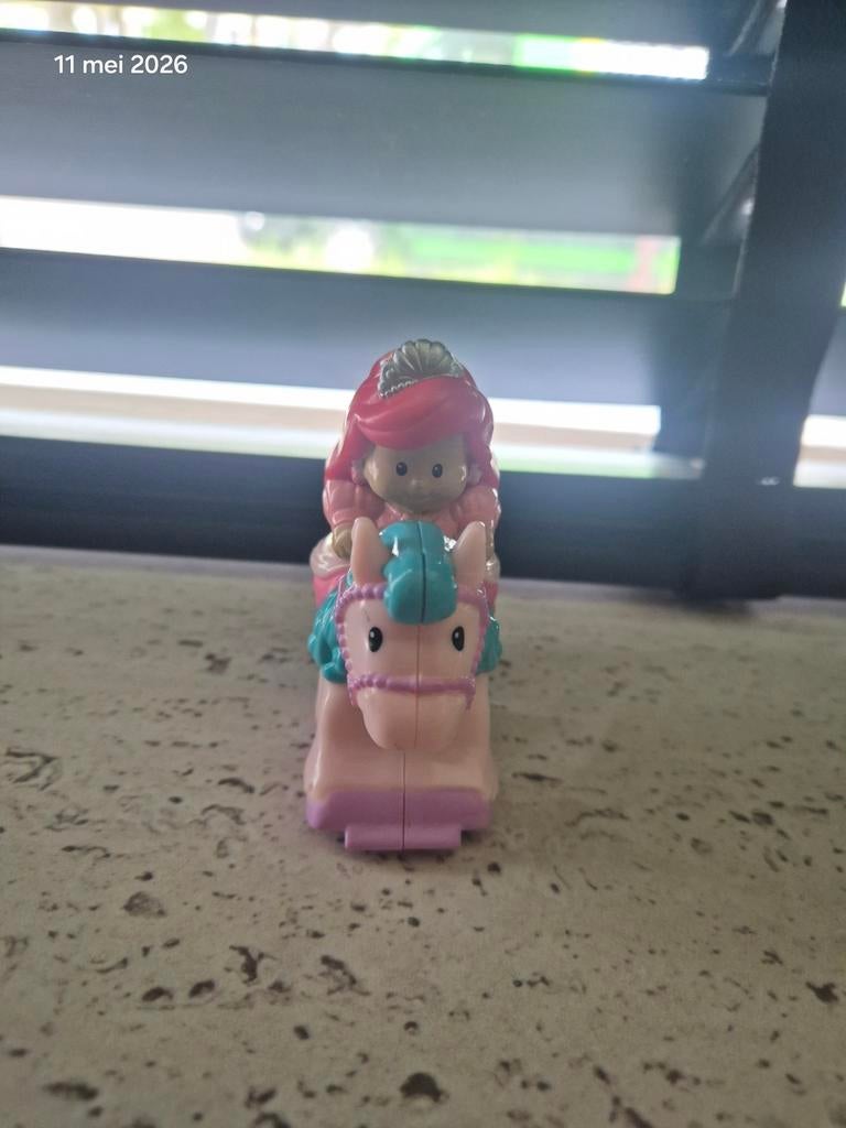 Fisher-Price Little People klipklop ariel, Kinderen en Baby's, Speelgoed | Overig, Ophalen of Verzenden, Gebruikt, Jongen of Meisje
