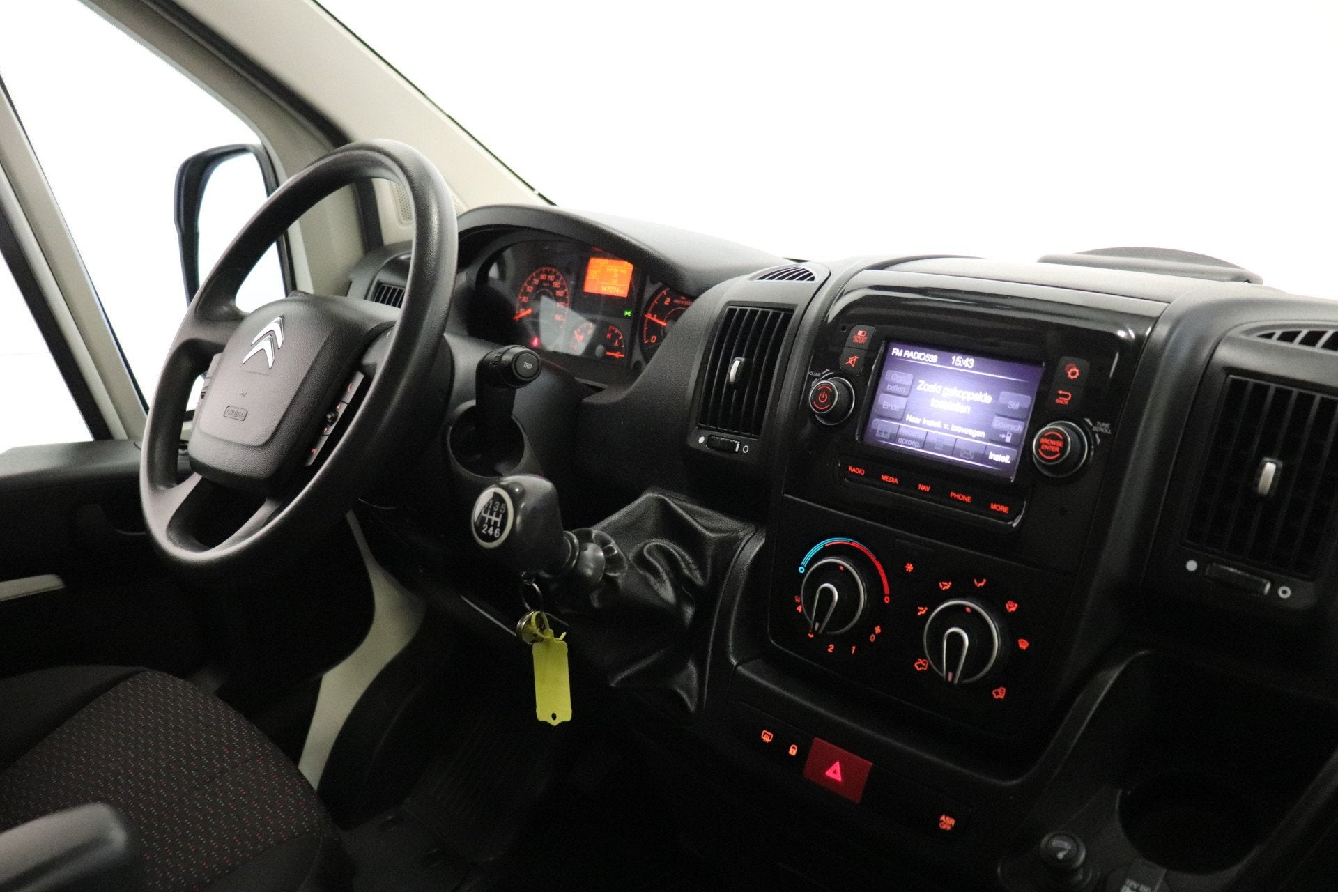 Citroën Jumper 2.2 BlueHDi 120PK L2H1 EURO 6 - Airco - Navi, Auto's, Voorwielaandrijving, Stof, Gebruikt, 4 cilinders