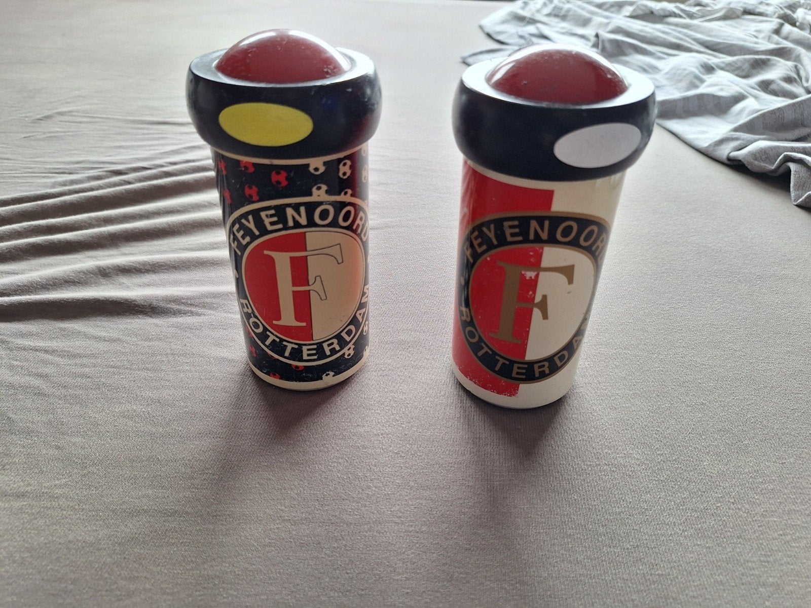 2 verschillende Feyenoord drinkbekers, Ophalen of Verzenden, Zo goed als nieuw, Feyenoord, Vaantje of Sjaal