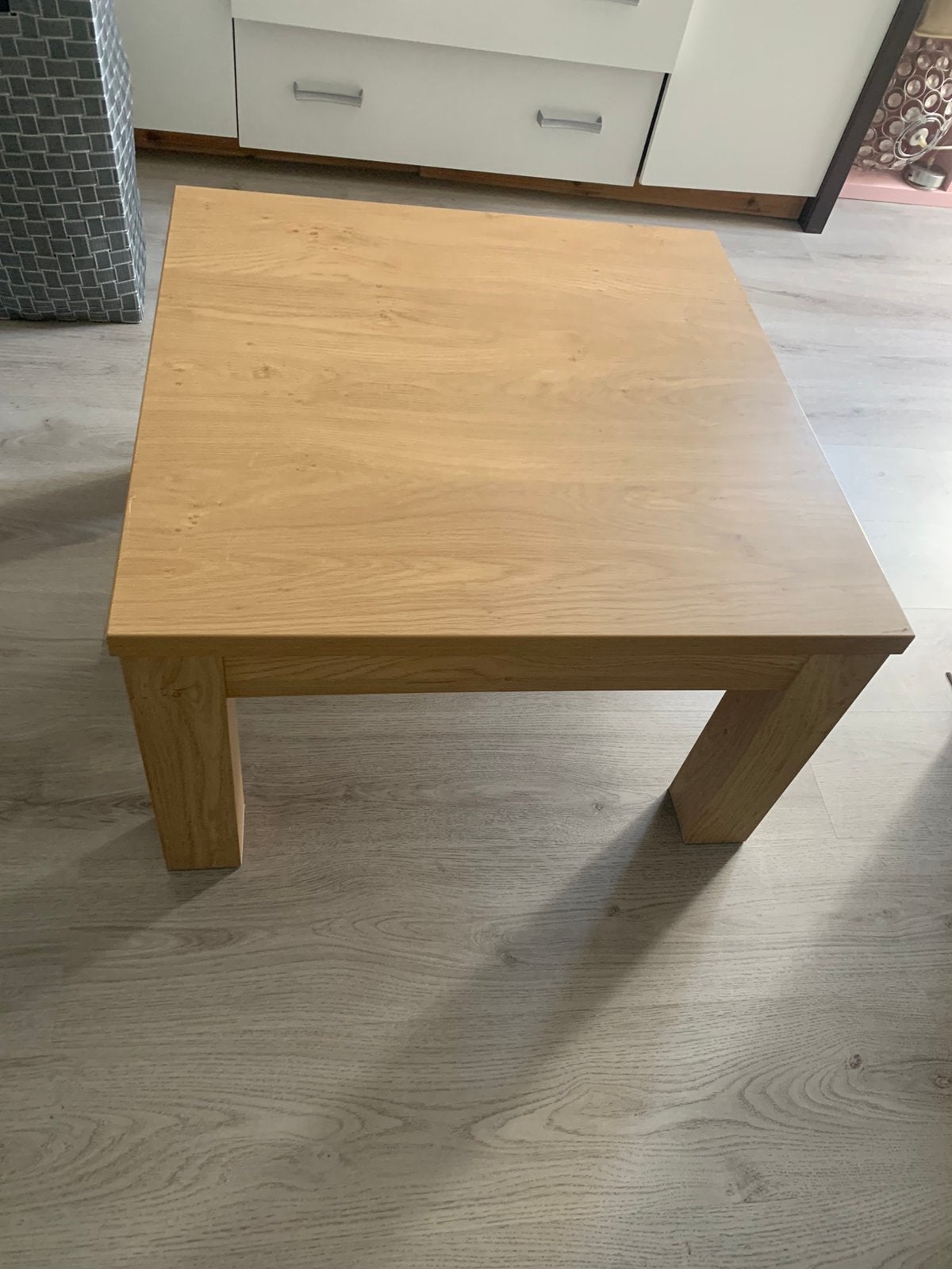 Kleine vierkante salontafel, 50 tot 100 cm, Vierkant, Ophalen of Verzenden, Zo goed als nieuw