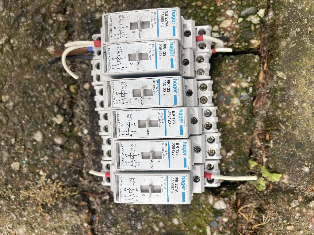 Hager DIN-Rail Contactors & Installation Relay, Ophalen of Verzenden