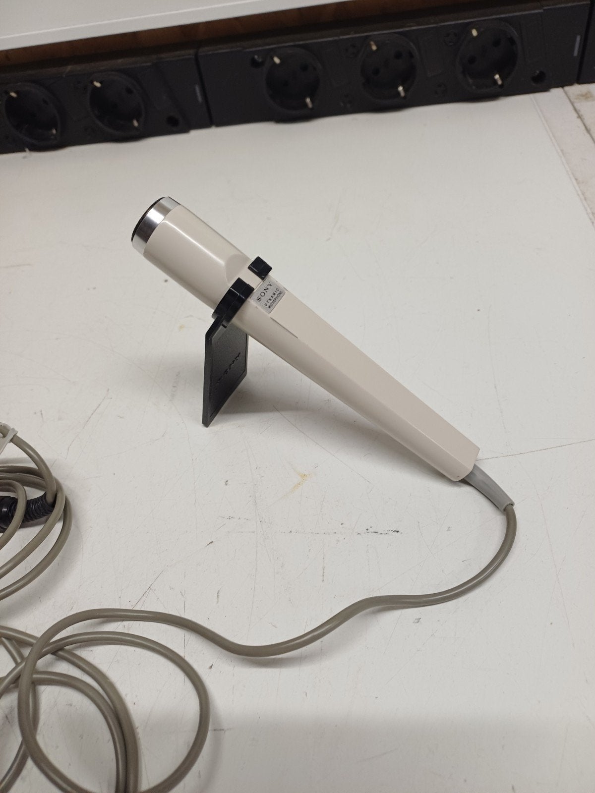 Sony MTC F-96 IMP LOW Dynamische Microfoon Jaren '60, Muziek en Instrumenten, Microfoons, Gebruikt, Ophalen of Verzenden