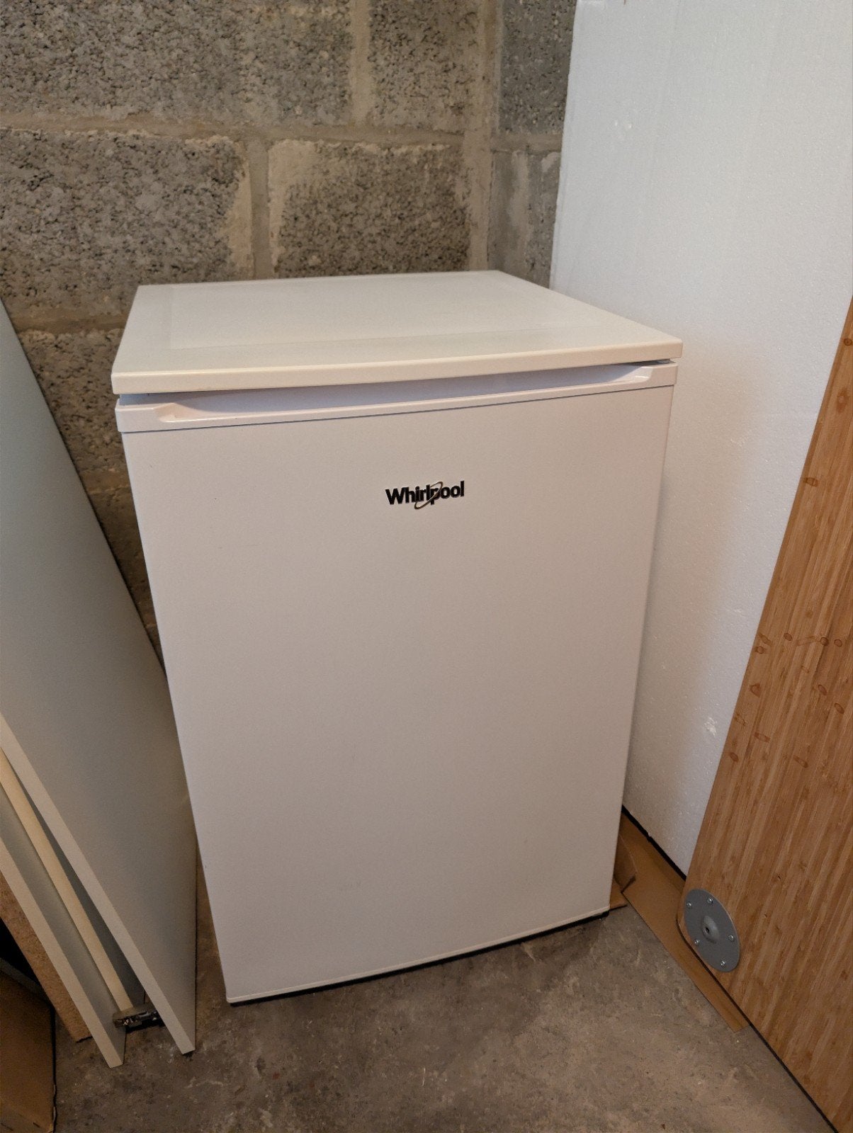 Whirlpool vrieskast W55ZM 112 W, Gebruikt, Minder dan 60 cm, Vrijstaand, Ophalen