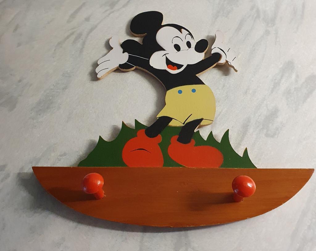 Houten kapstokje, Micky Mouse, jaren 70, Retro,  vintage,, Verzamelen, Disney, Ophalen of Verzenden, Mickey Mouse, Zo goed als nieuw