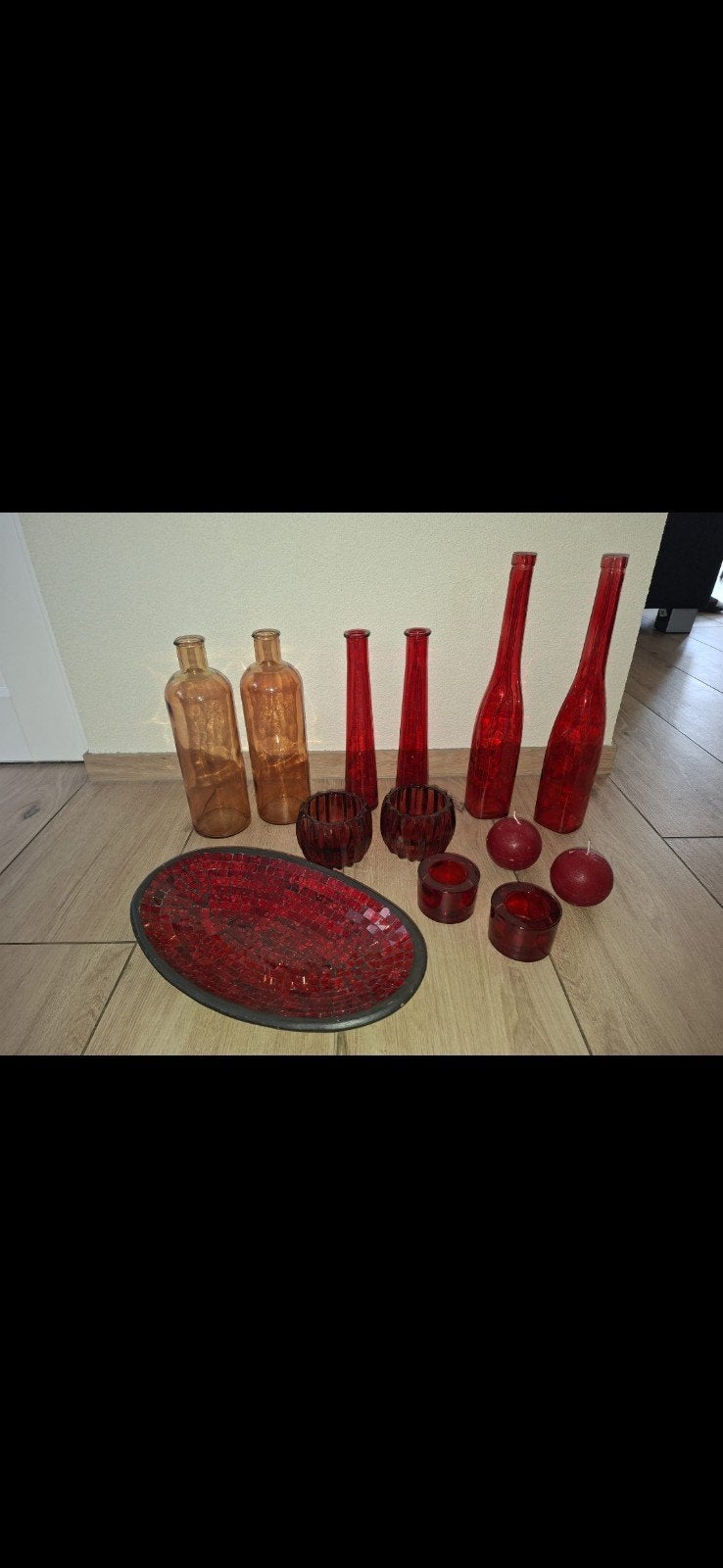 Diverse Woonaccessoires: Vazen, Schaal en Kandelaars, Ophalen, Gebruikt, Rood, Glas