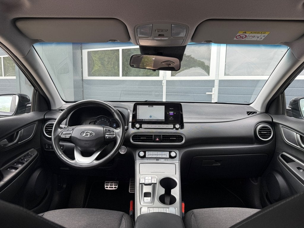 Hyundai Kona EV Fashion Design 39 kWh, Auto's, Hyundai, 136 pk, Gebruikt, SUV of Terreinwagen, Automatische klimaatregeling