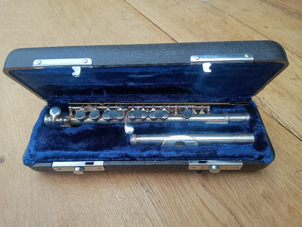 Piccolo, Ophalen, Zo goed als nieuw, Piccolo, Met koffer of tas