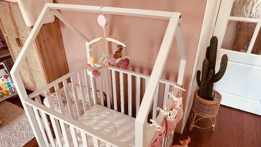 Complete beige babybox | Matras | Little Dutch muziekmobiel, Kinderen en Baby's, Ophalen, Gebruikt, Rechthoekig, In hoogte verstelbaar