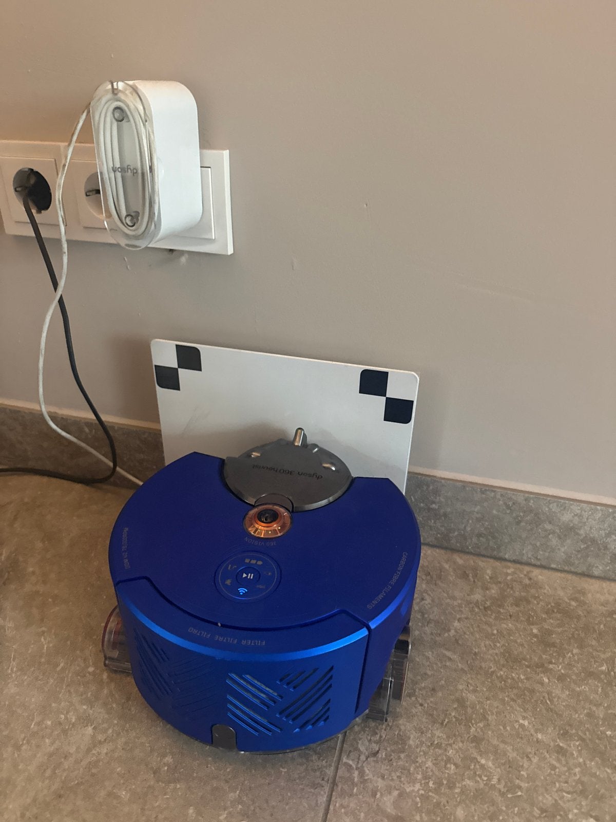Dyson 360 Heurist robotstofzuiger - Krachtige reiniging, Witgoed en Apparatuur, Ophalen, Gebruikt, Bedienbaar via app, Reservoir