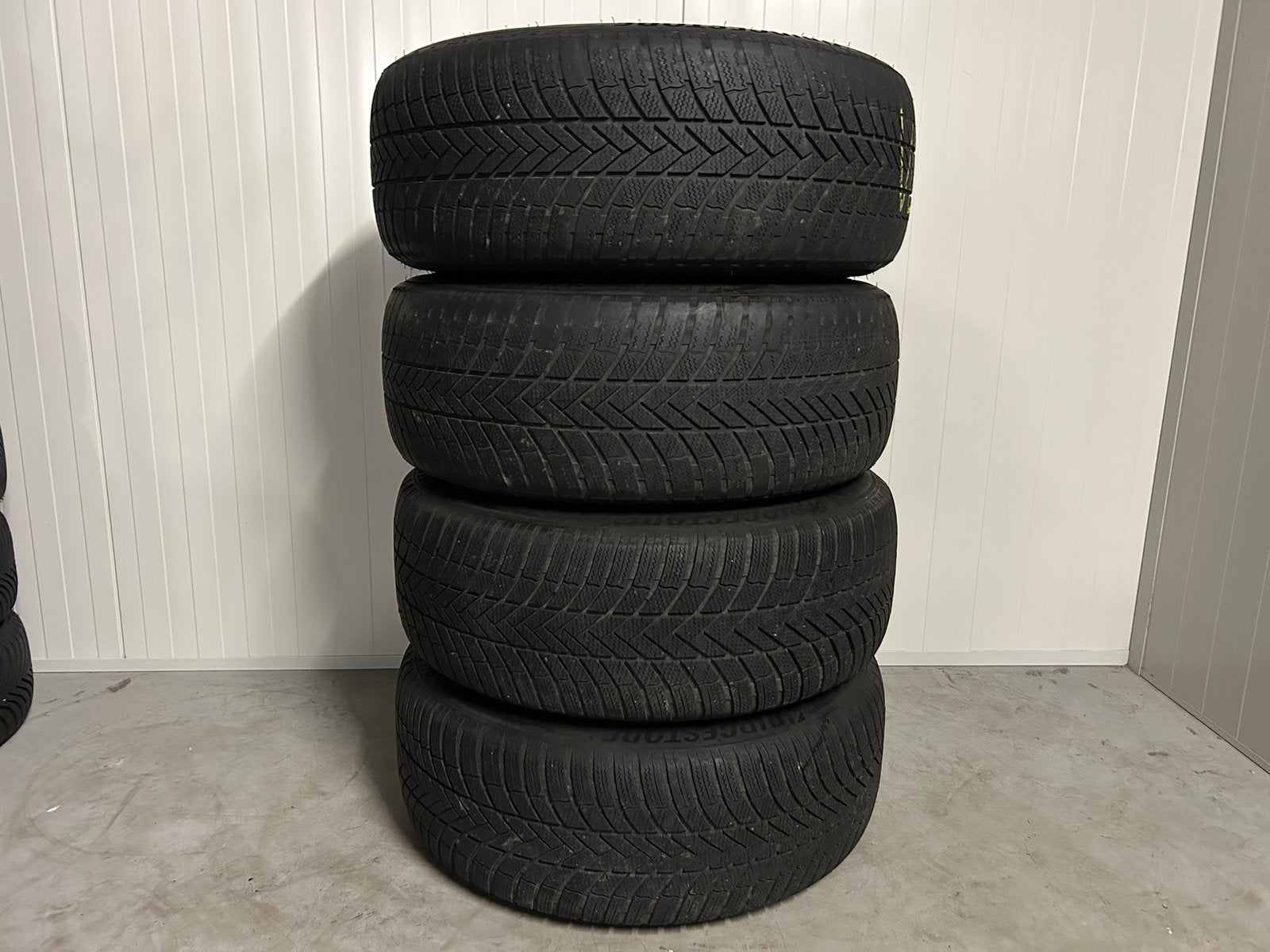 Originele Mercedes G klasse W463 21 inch AMG 5x130 winter, Auto-onderdelen, Banden en Velgen, Ophalen, Gebruikt, 275 mm, Banden en Velgen