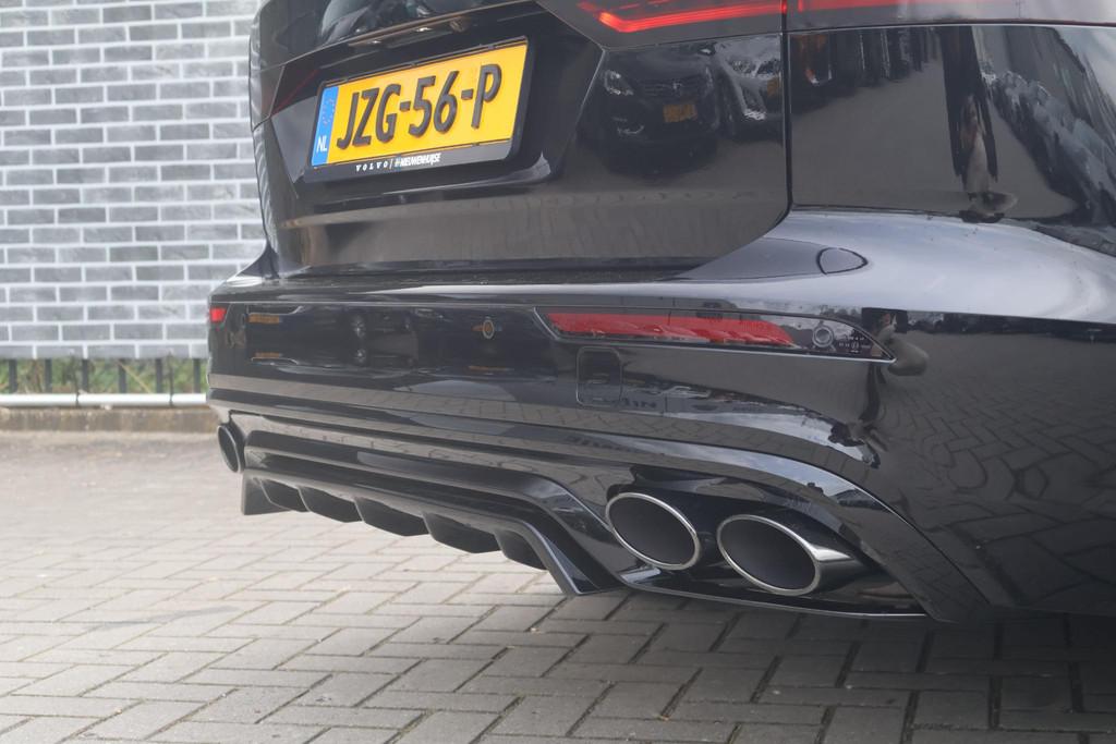 Volvo V60 2.0 T8 Plug-in Hybrid AWD Performance Edition | Pa, Auto's, 12 maanden, Euro 6, 4 cilinders, Zwart