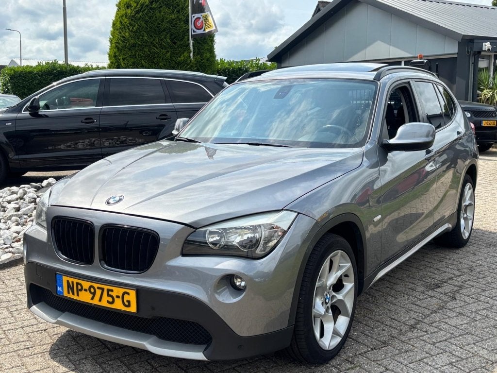 BMW X1 1.8I Benzine Automaat 2011 Trekhaak Panoramadak, Auto's, BMW, Euro 5, Stof, 150 pk, Bedrijf