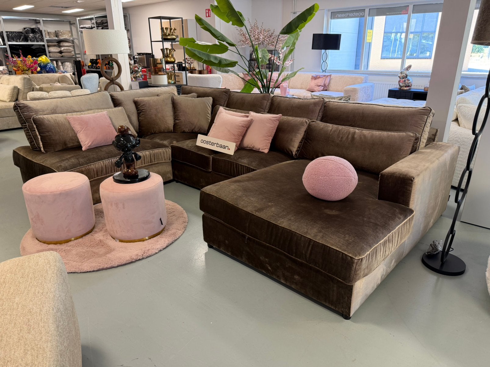 ACTIE - Luxe Velvet U-bank Pocket 220x350x170cm Goud NIEUW, Info@oosterbaanwonen.nl, Venus 31 8448CE Heerenveen, Hoekbank, Oosterbaan Wonen