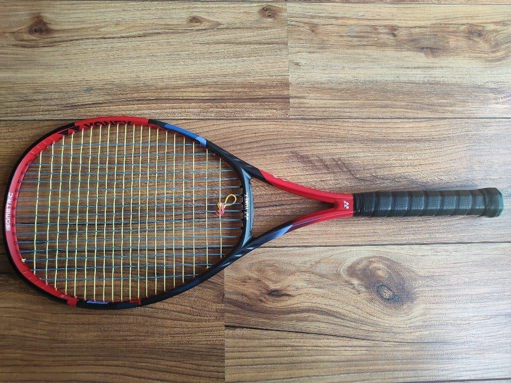 Yonex Vcore 95  L4, Sport en Fitness, Tennis, Overige merken, L4, Nieuw, Ophalen of Verzenden
