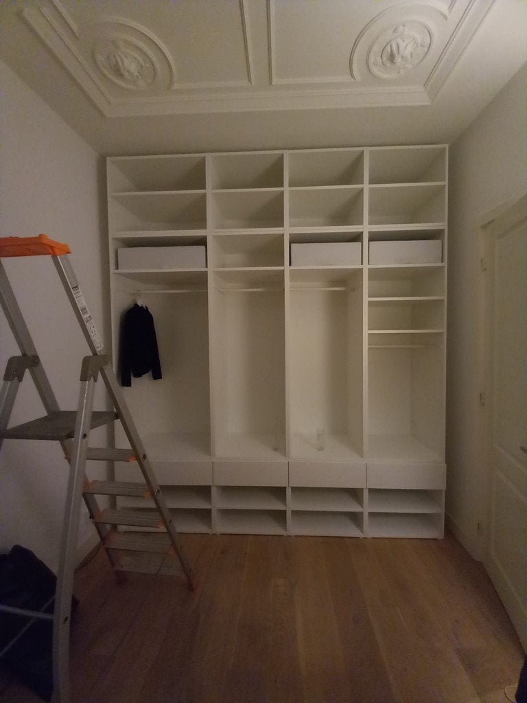 Foto 6 van Grote, flexibele IKEA PLATSA Kledingkast (Weg = Weg)