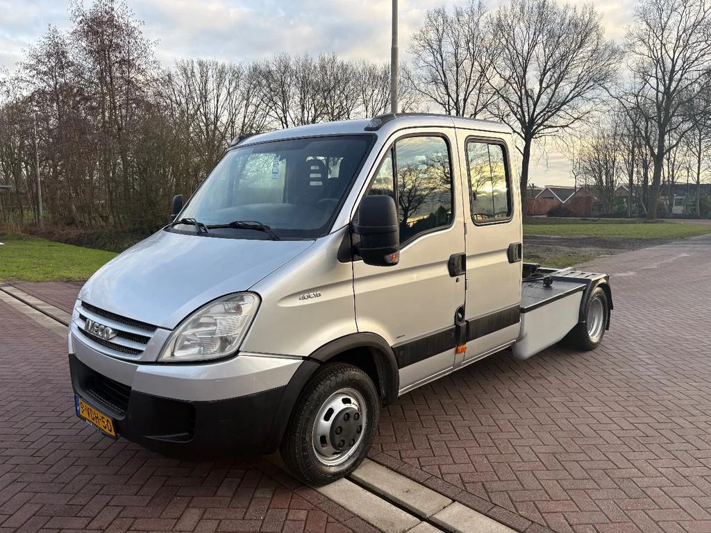 Iveco Daily 40 C18 Be trekker automaat met dubbele cabine EU, Auto's, Automaat, Euro 5, Achterwielaandrijving, Gebruikt