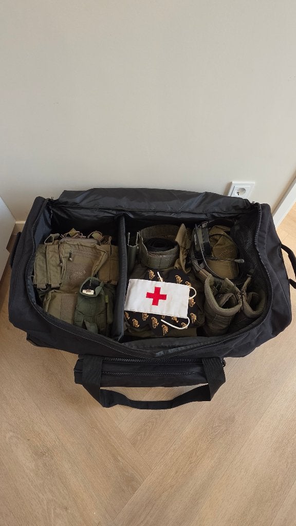 Airsoft Kleding/Gear (o.a. Direct Action + Helikon Tex), Ophalen of Verzenden, Zo goed als nieuw
