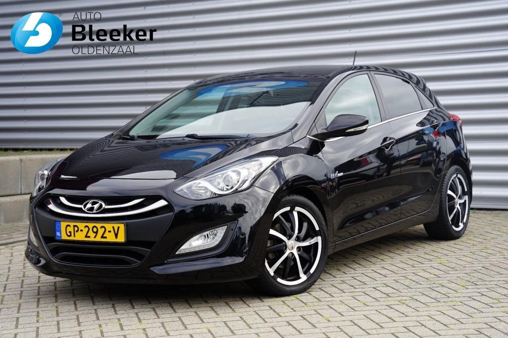 Hyundai I30 1.6 Gdi 135PK GO!+ Ecc Cruise Navi PDC v+a NL-au, Auto's, Hyundai, Voorwielaandrijving, Euro 5, 135 pk, Gebruikt