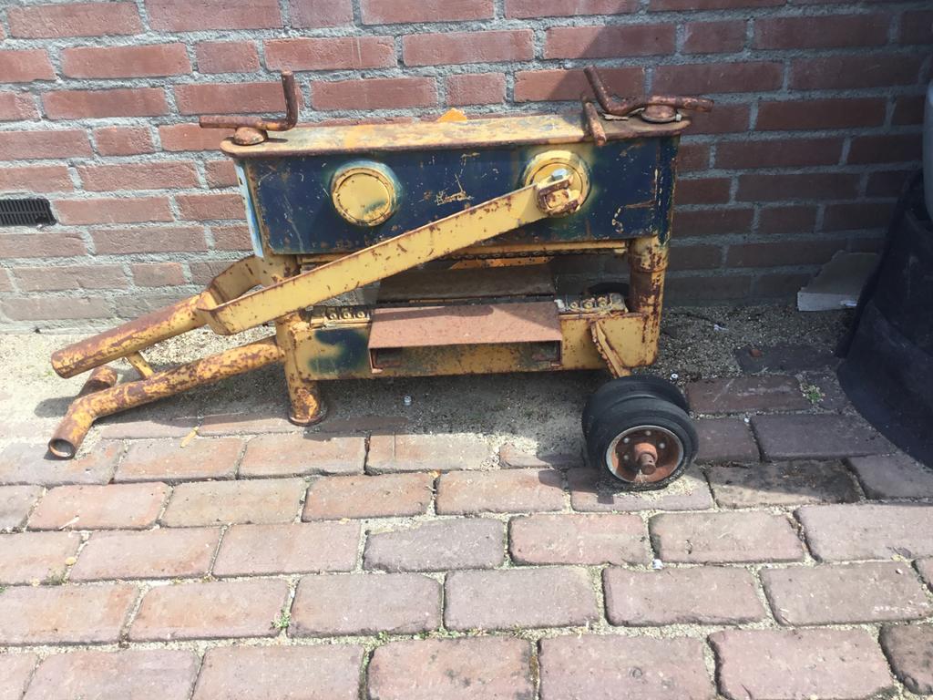 Degelijke Lamellenknipper voor Stratenmaker - Gebruikt, Ophalen of Verzenden, Gebruikt