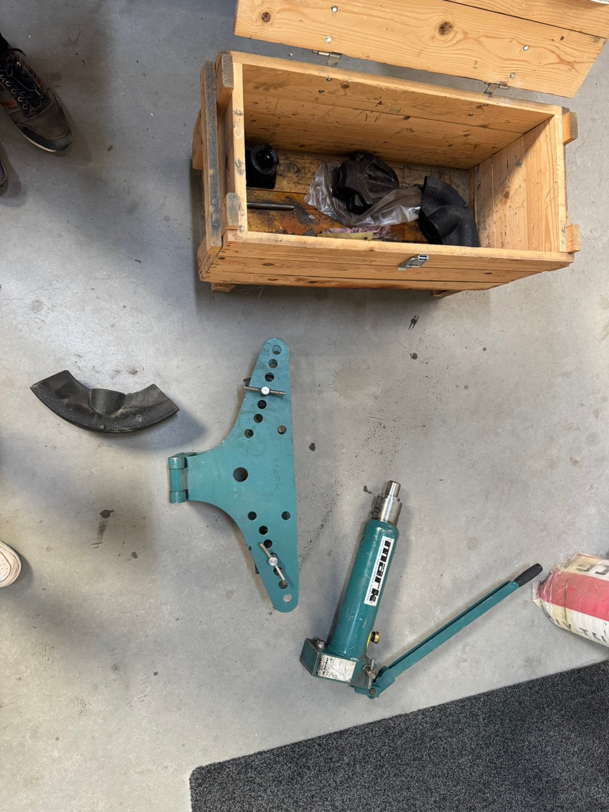 Hydraulische hand buig pomp dikwandige buis, Ophalen, Gebruikt