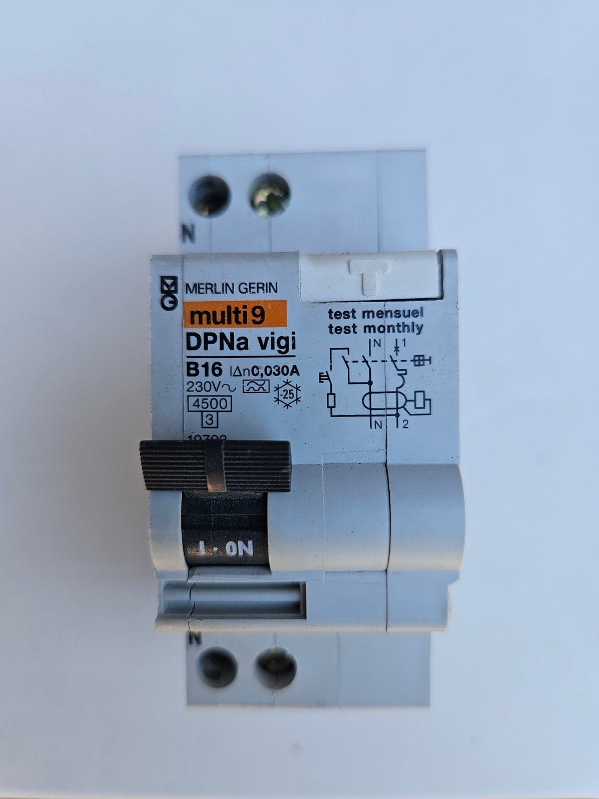 Merlin Gerin Multi9 DPNa Vigi B16 Aardlekautomaat, Ophalen, Gebruikt, Schneider Electric, Aardlekautomaat
