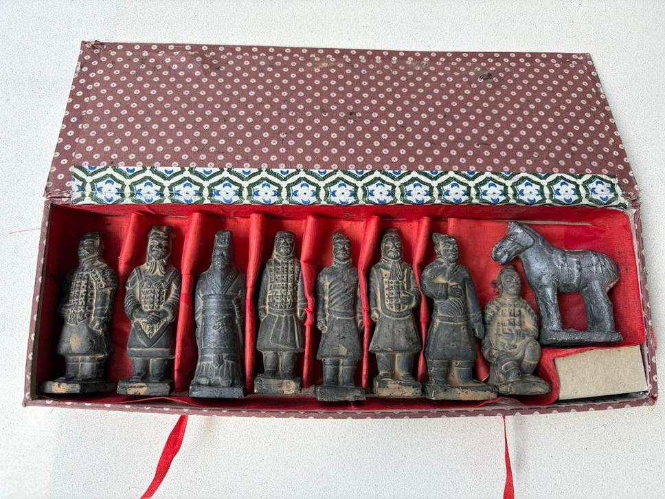 Terracotta Leger Beeldjes - Set van 9, Verzamelen, Beelden en Beeldjes, Ophalen of Verzenden, Gebruikt, Mens