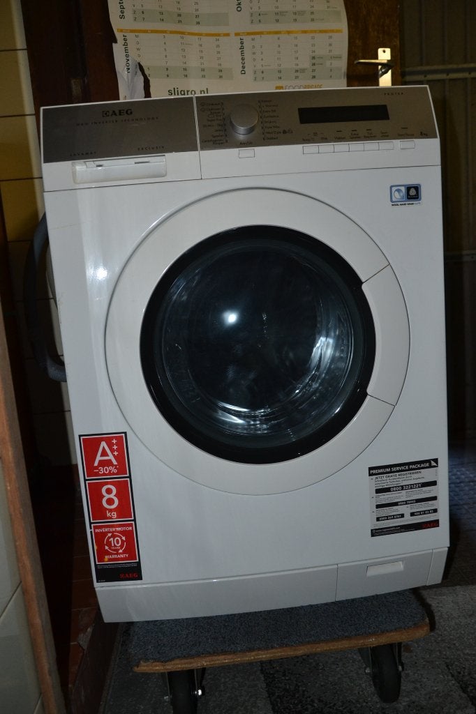 AEG Wasautomaat  8 KG NIEUWSTAAT, Ophalen, 1200 tot 1600 toeren, Minder dan 85 cm, Zo goed als nieuw