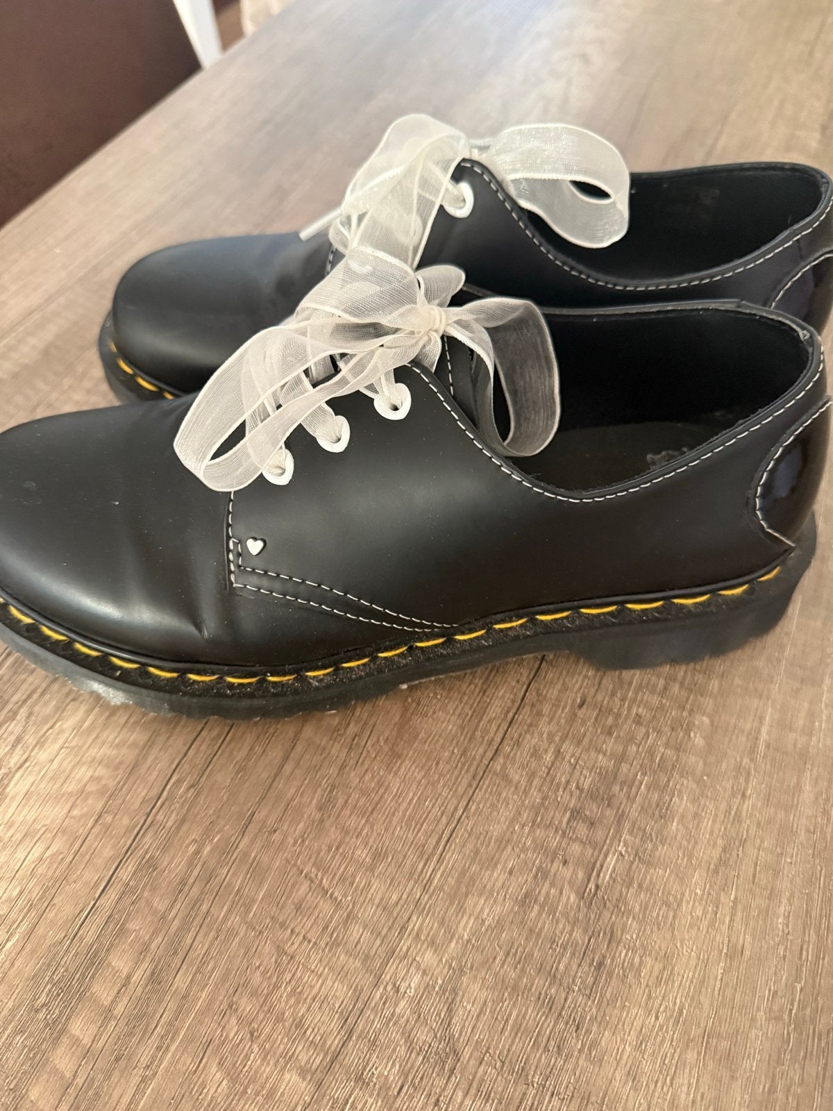 Dr. Martens 1461 Hearts Schoenen Maat 41, Ophalen of Verzenden, Zo goed als nieuw, Zwart, Schoenen met lage hakken