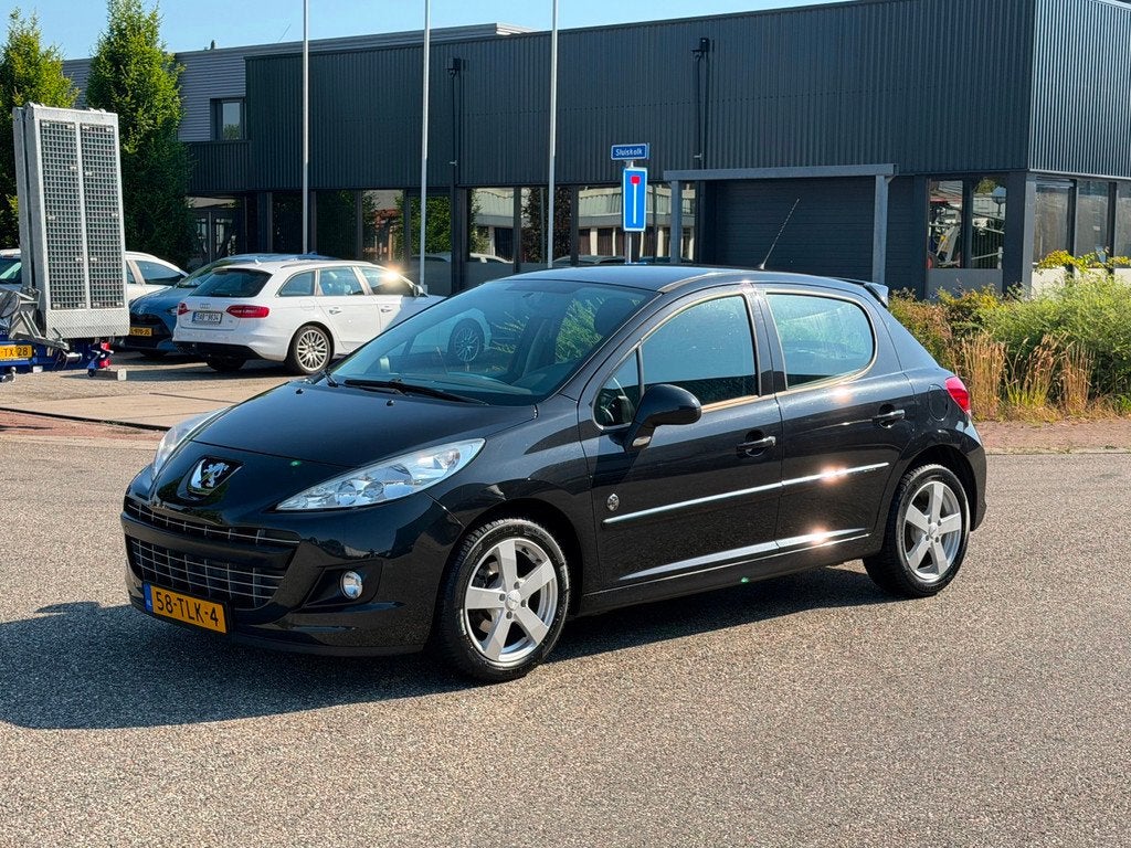 Peugeot 207 1.4 VTi Urban Move airco Nieuwe Apk, Voorwielaandrijving, Euro 5, Gebruikt, 1064 kg
