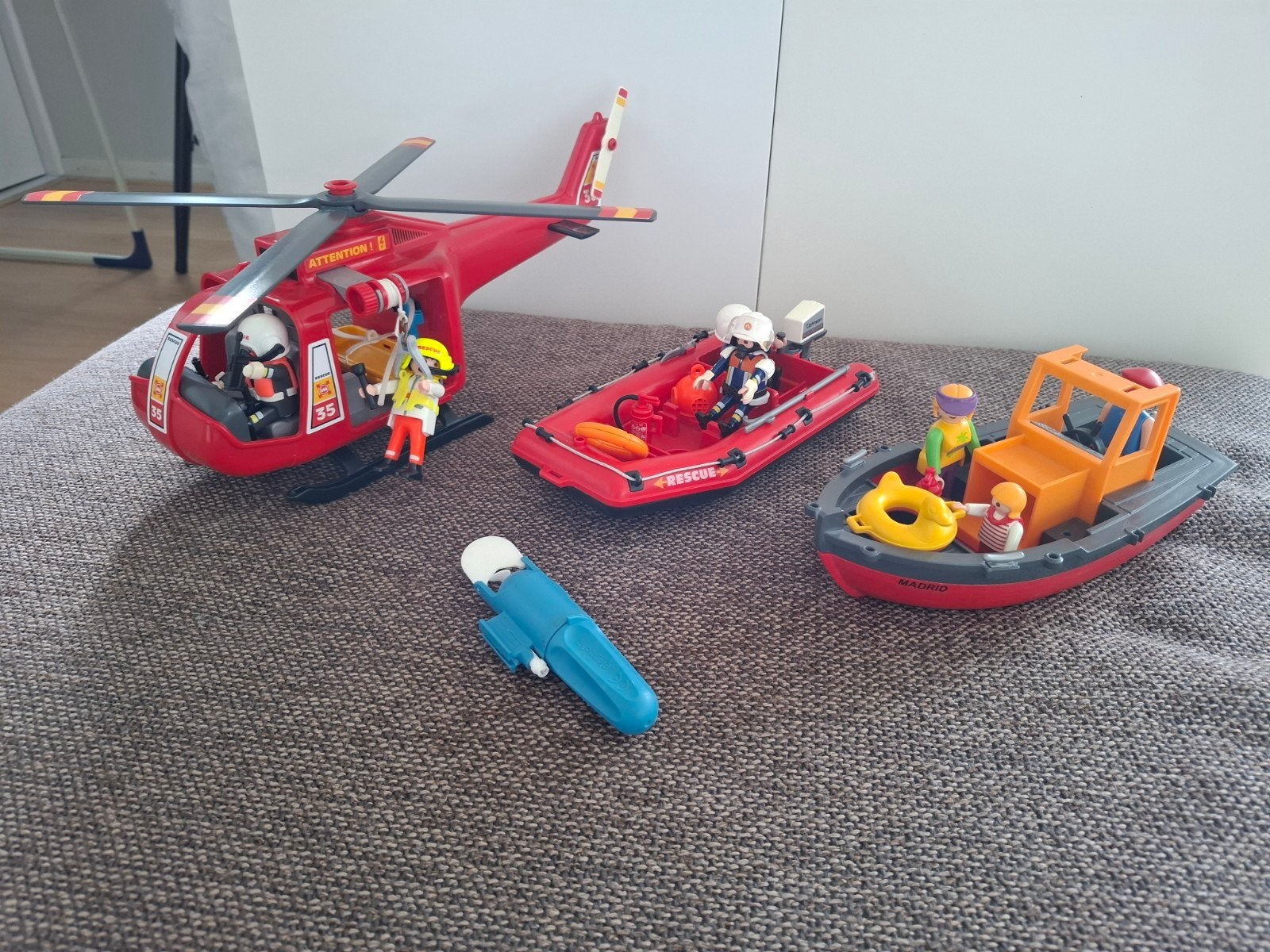 Playmobil 4428 reddingshelicopter en boot met motortje, Ophalen of Verzenden, Zo goed als nieuw