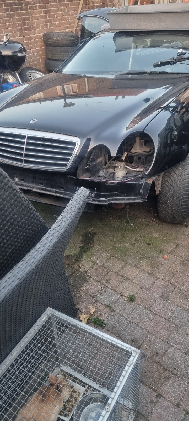 Mercedes-Benz CLK w208 onderdelen te koop, Auto-onderdelen, Ophalen of Verzenden, Gebruikt, Mercedes-Benz
