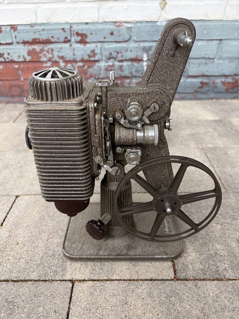 Vintage Revere 8 Projector (Model P-1002) Jaren '40, Ophalen, 1940 tot 1960, Projector