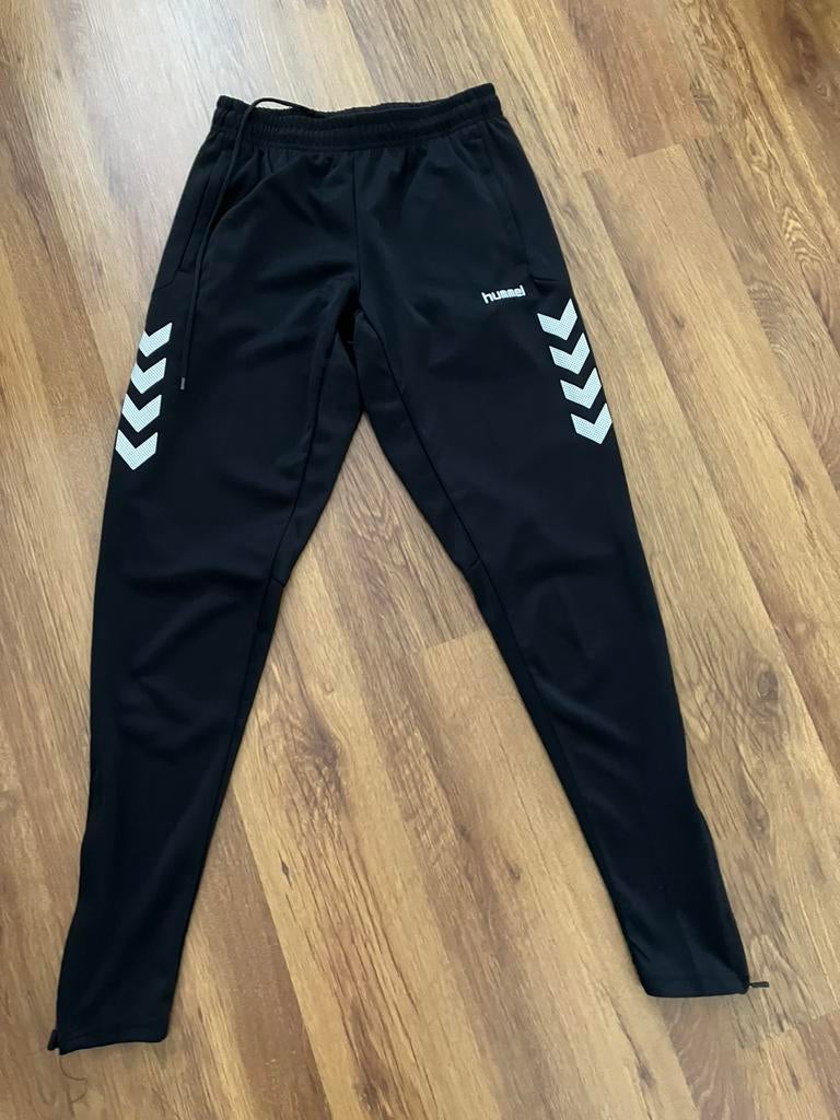 Hummel dames trainingsbroek mt S, Kleding | Dames, Sportkleding, Zwart, Overige typen, Ophalen of Verzenden, Zo goed als nieuw