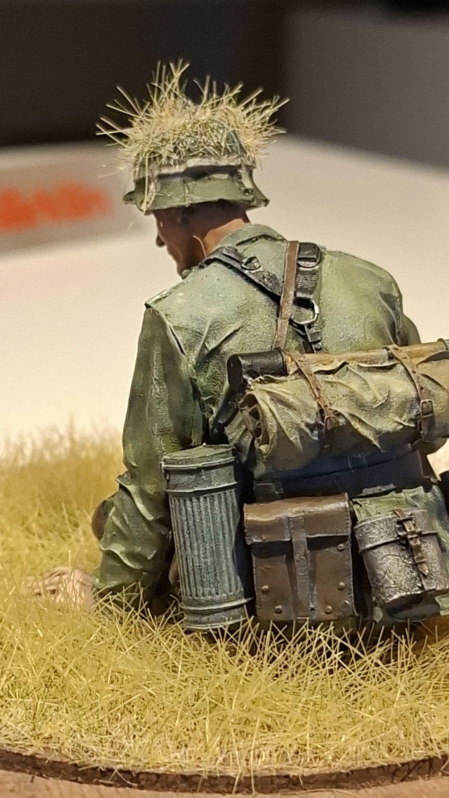 Duitse infanterist met mg 42 en stolp, Verzamelen, Ophalen of Verzenden, Zo goed als nieuw
