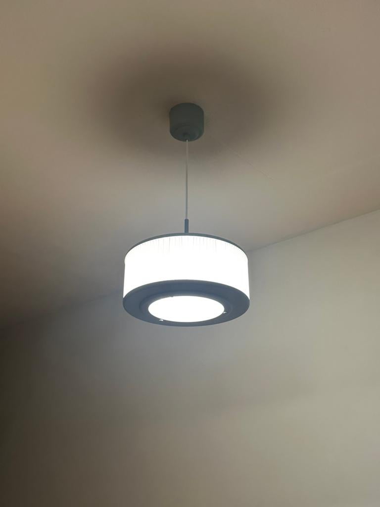 Ikea hanglamp zonder lichtbron - Modern design, Huis en Inrichting, Lampen | Hanglampen, Ophalen, Gebruikt, Stof, Minder dan 50 cm