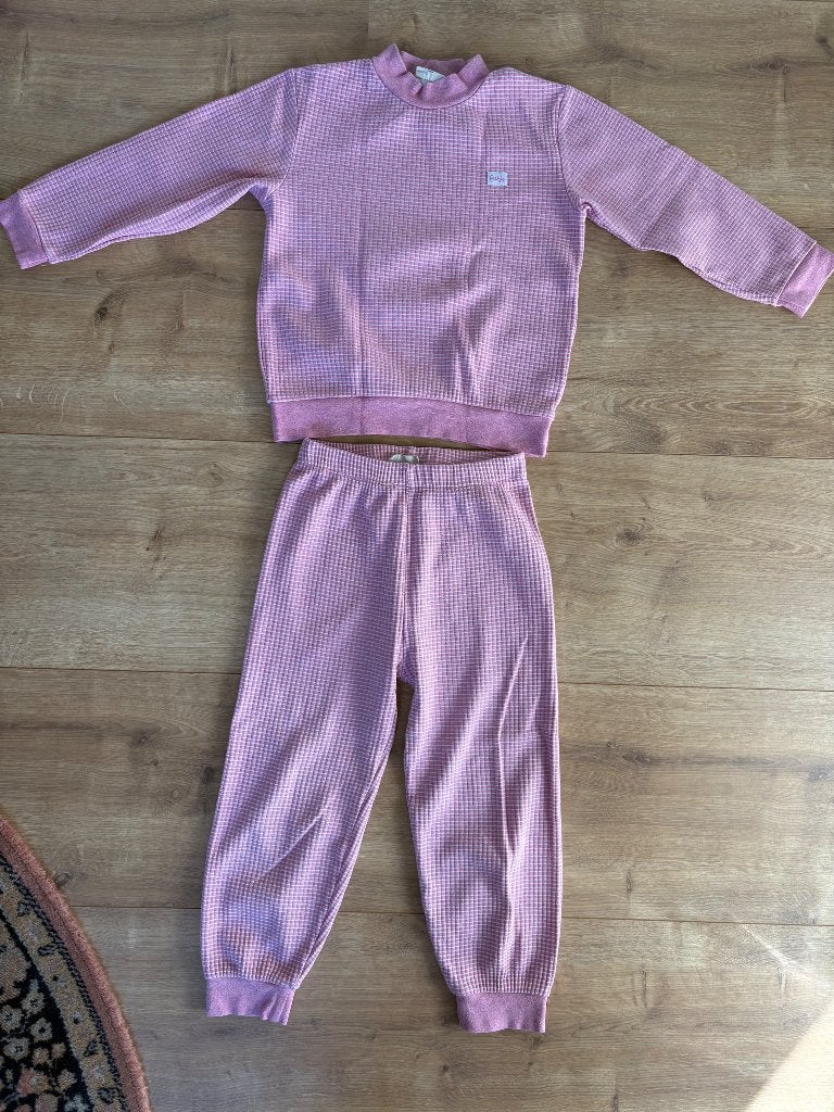 Feetje pyjama maat 110, Nacht- of Onderkleding, Meisje, Ophalen of Verzenden, Zo goed als nieuw