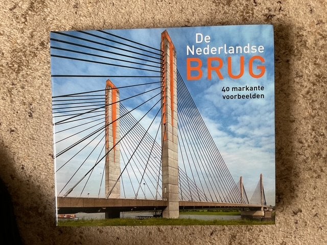 boek De Nederlandse brug  40 bruggen in beeld, Ophalen of Verzenden, Nieuw, Elisabeth van Blankestein e.a.