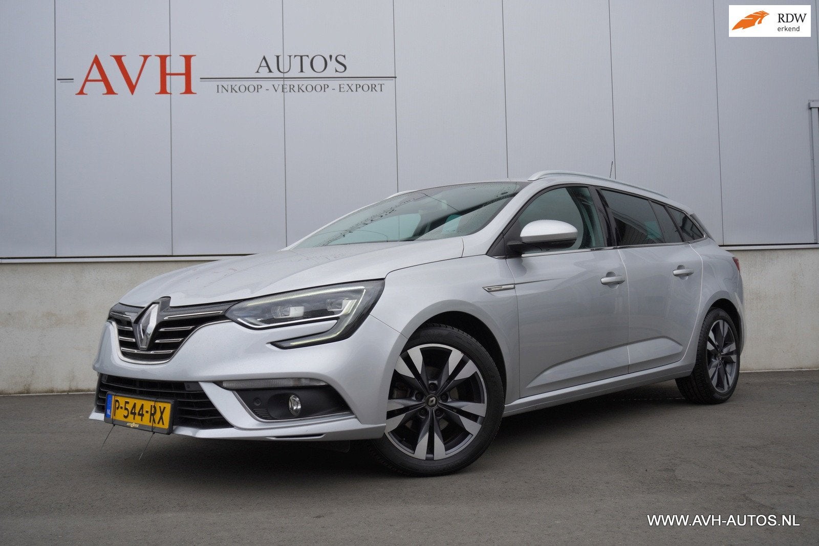 Renault Mégane Estate 1.3 TCe GT-Line, Auto's, Renault, Voorwielaandrijving, Gebruikt, 4 cilinders, Leder en Stof