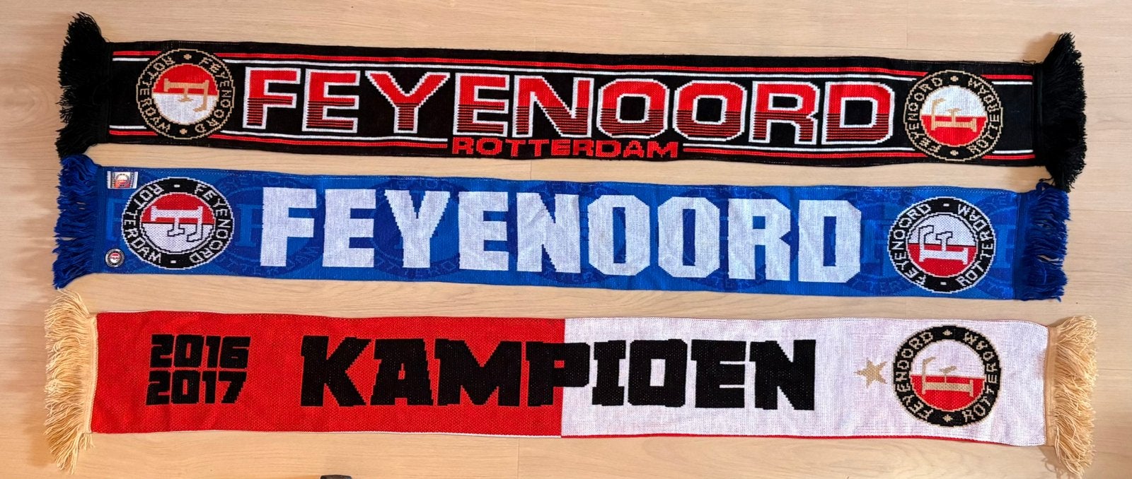 3 Feyenoord sjaals, Ophalen of Verzenden, Zo goed als nieuw, Feyenoord, Vaantje of Sjaal
