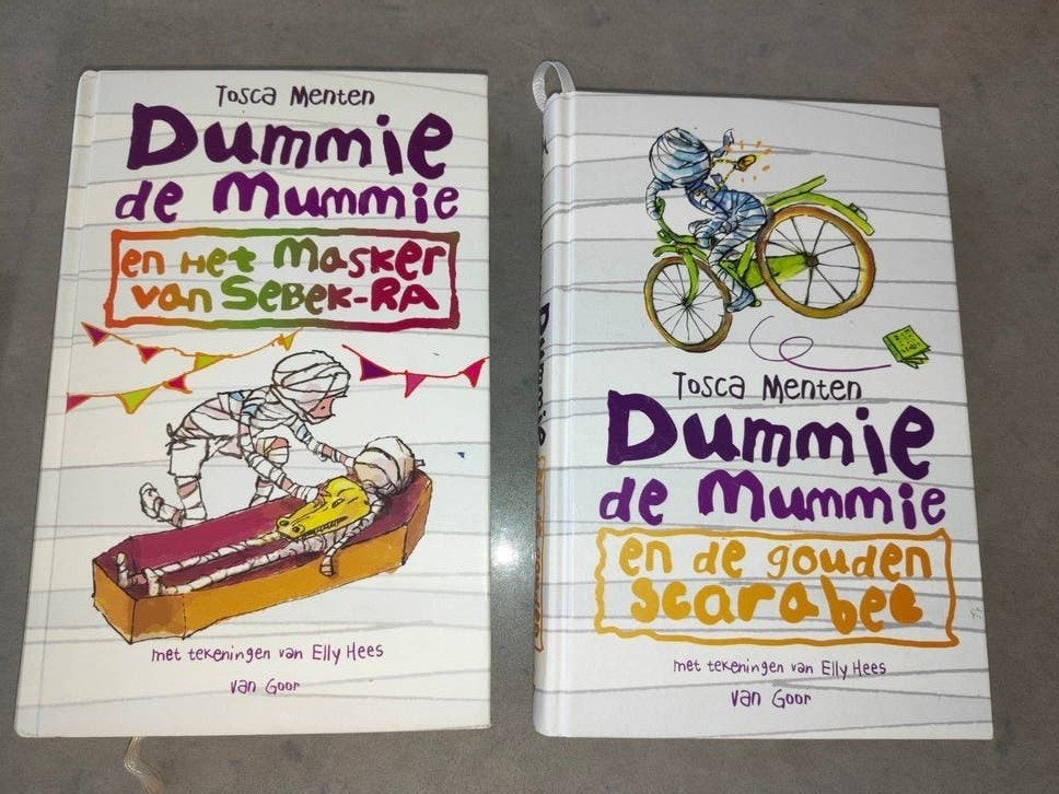 Dummi de Mummie, Ophalen, Zo goed als nieuw, Verhalen