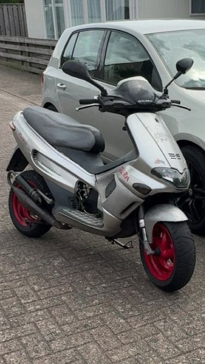 Gilera Runner 70cc sprinter 1500 deze week ophalen, Ophalen of Verzenden, Gebruikt, Overige typen, Piaggio