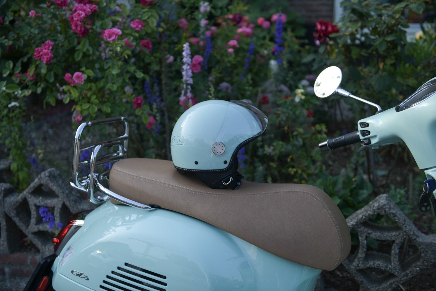ZEER NETTE Vespa GTS 300 HPE | Verde Amabile | TOP STAAT !, Motoren, Motoren | Piaggio, Scooter, 300 cc, Particulier, Minimaal motorrijbewijs A2