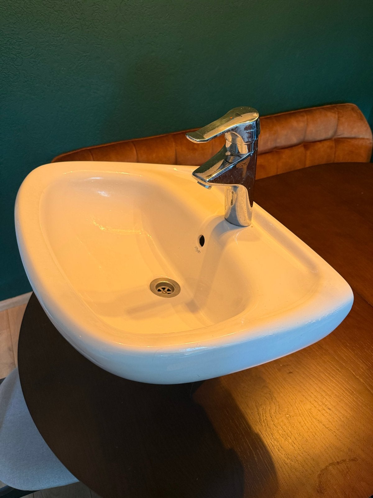 Wastafel met Grohe kraan, Ophalen, Gebruikt, Chroom, Wastafel