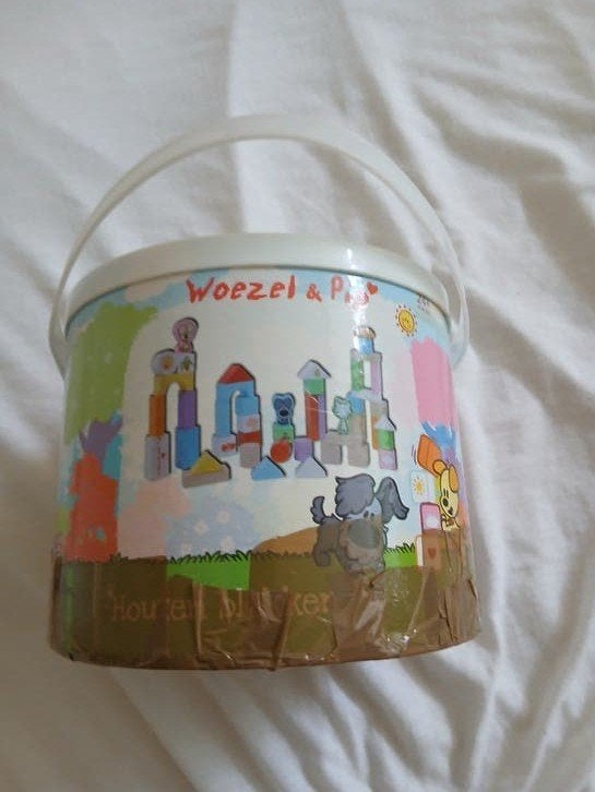 ton met woezel en pip blokken GRATIS, Ophalen, Gebruikt, Overige merken