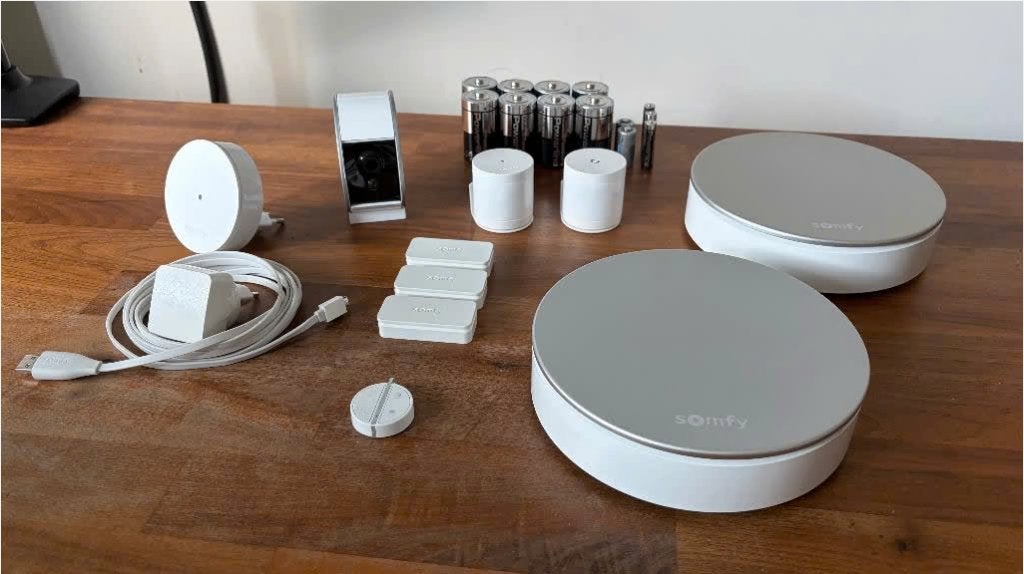 Somfy Protect alarm systeem, Doe-het-zelf en Verbouw, Alarmsystemen, Draadloos, Ophalen of Verzenden, Zo goed als nieuw, Compleet systeem