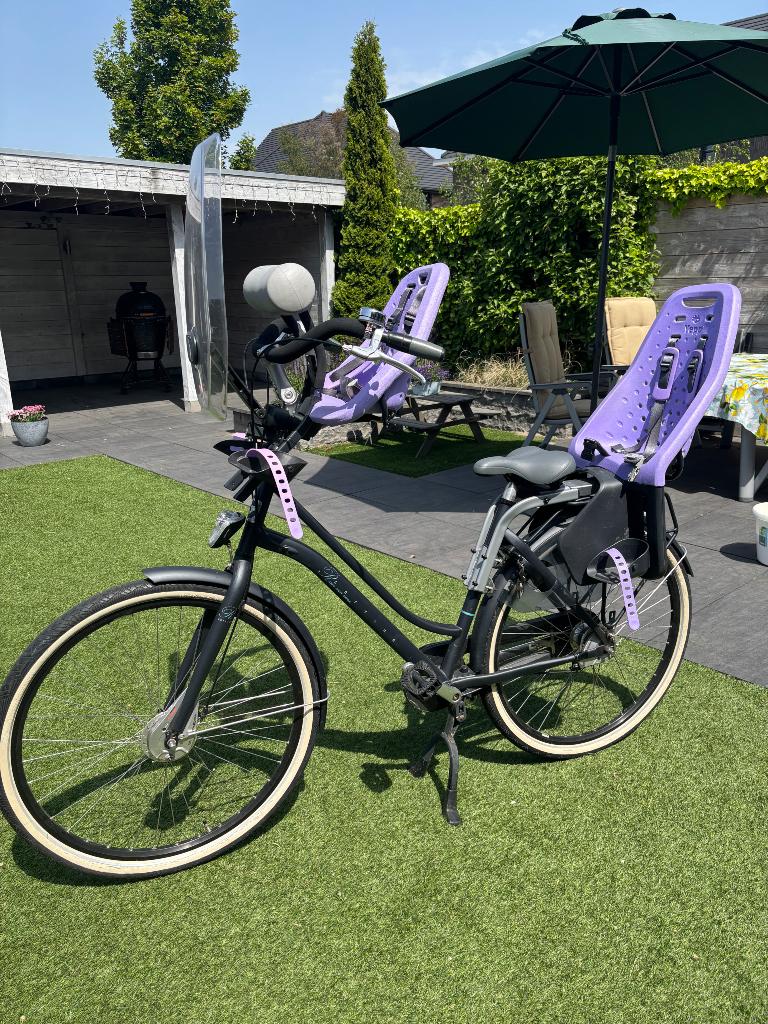 Cortina moederfiets met voor- en achterzitje van Yepp, Fietsen en Brommers, Fietsen | Dames | Moederfietsen, 2 zitjes, Gebruikt